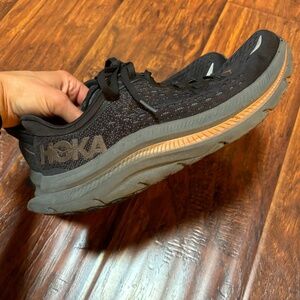 Hoka Women's Kawana Size 8